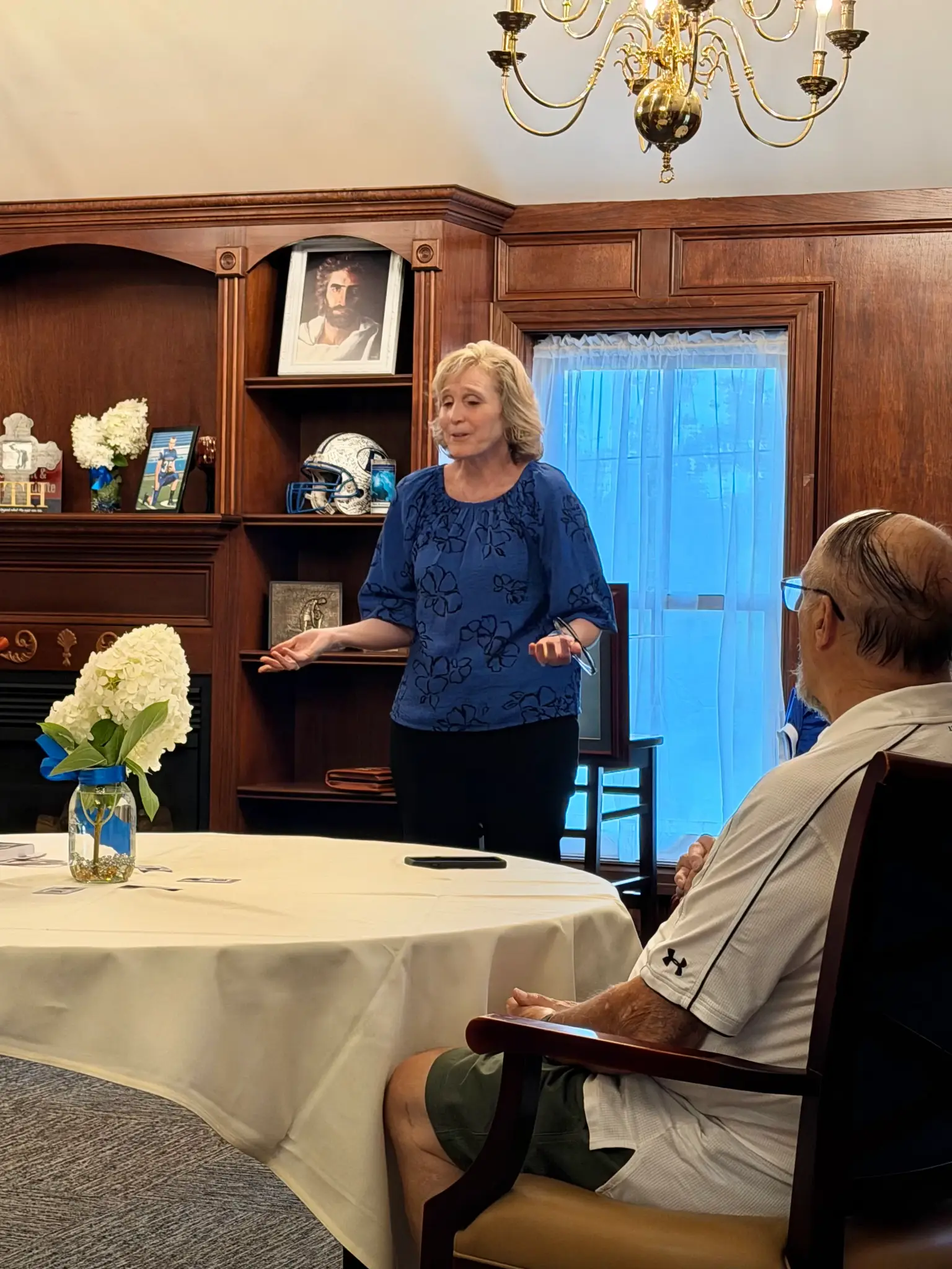 Terri Bartchak speaking at Sérénité Restaurant and Culinary Institute in Medina, Ohio
